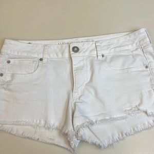 AMERICAN EAGLE OUTFITTERS SHORTS